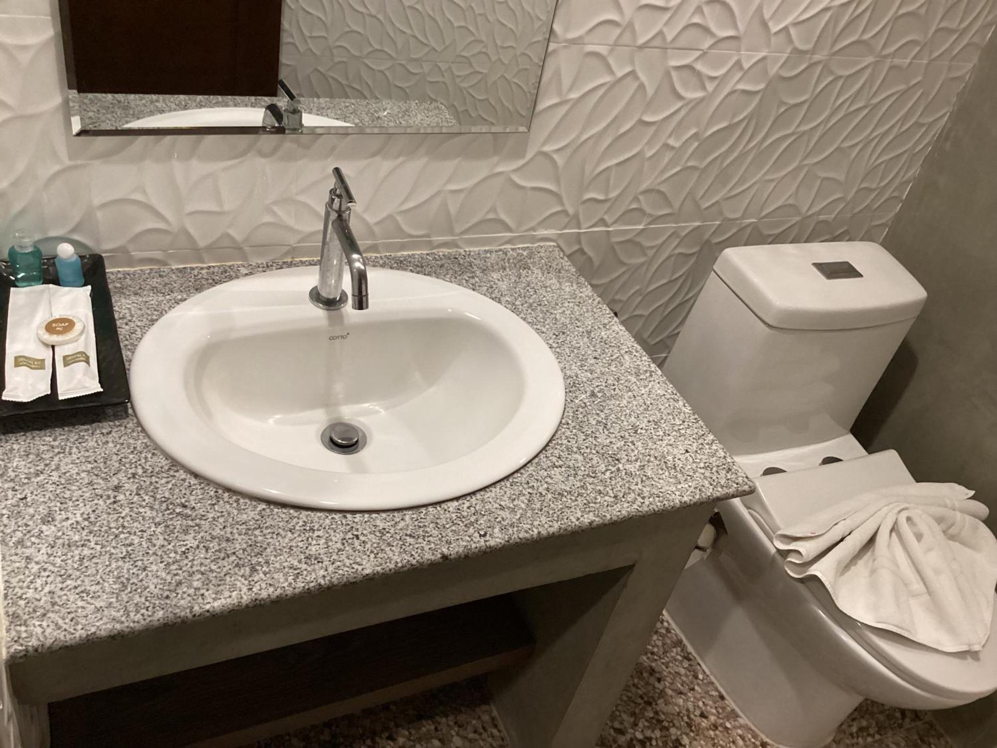 צ'יאנג מאי Puak Taem Boutique Hotel מראה חיצוני תמונה